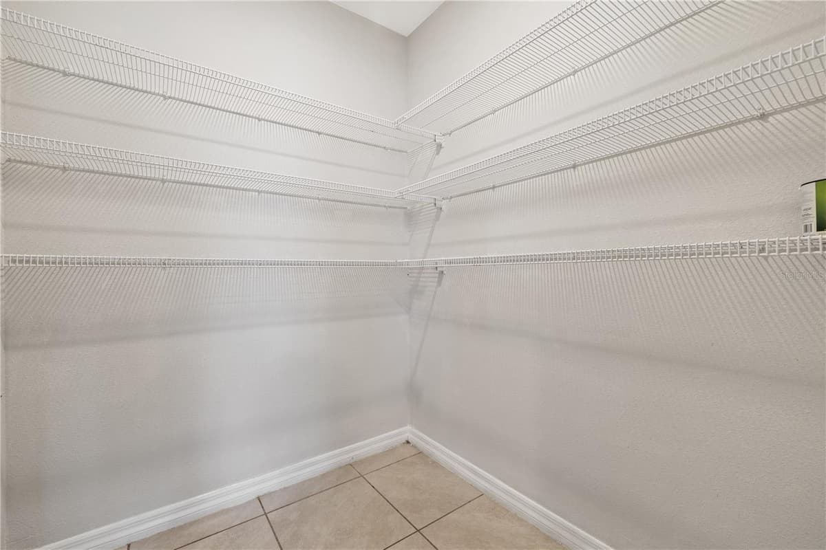 11722 WHITE WILLOW LANE — photo 9 of 34