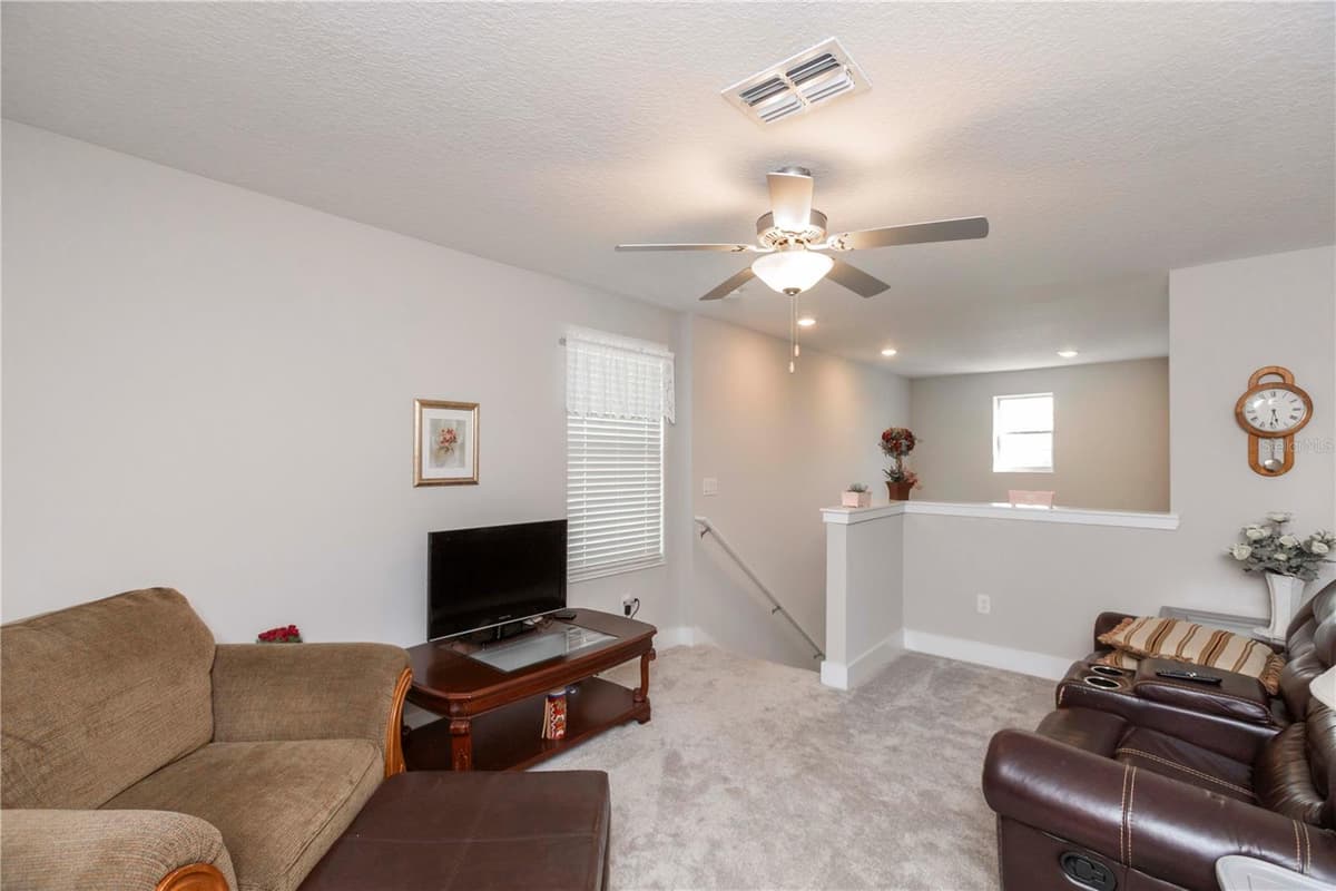 8585 WINNING FIELDS ROAD — photo 34 of 64