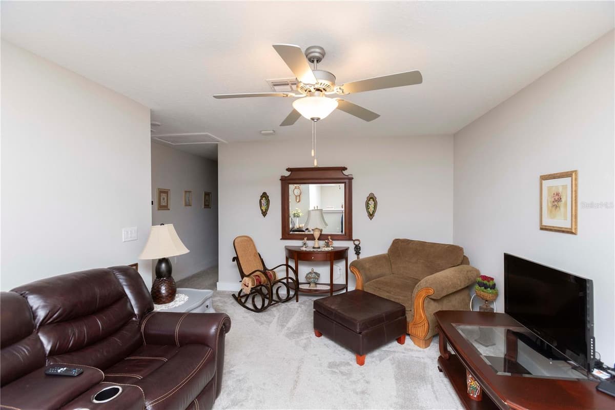8585 WINNING FIELDS ROAD — photo 35 of 64