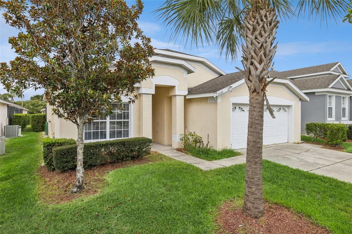 2220 WYNDHAM PALMS WAY — photo 2 of 42
