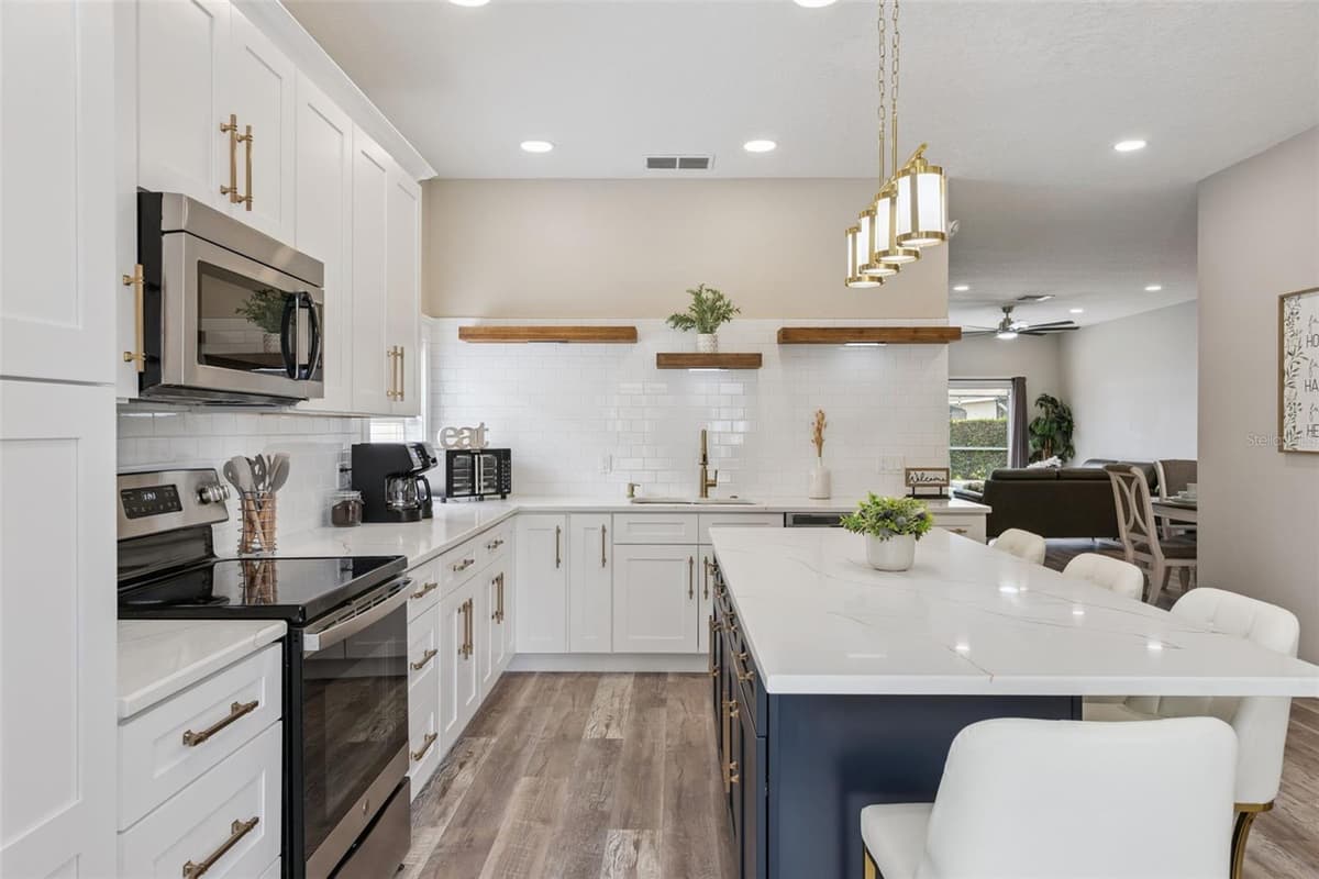 2220 WYNDHAM PALMS WAY — photo 5 of 42