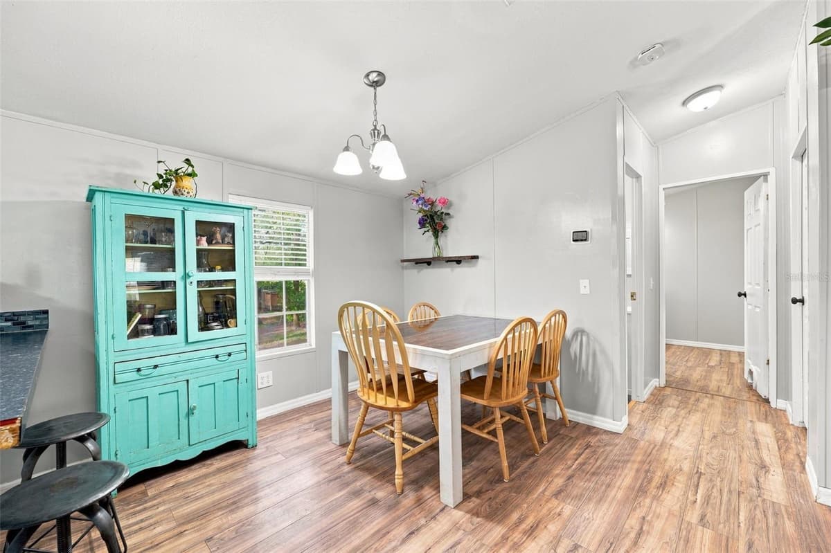 18051 PORSCHE PLACE — photo 11 of 35