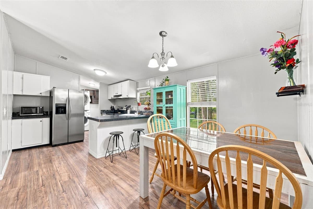 18051 PORSCHE PLACE — photo 12 of 35