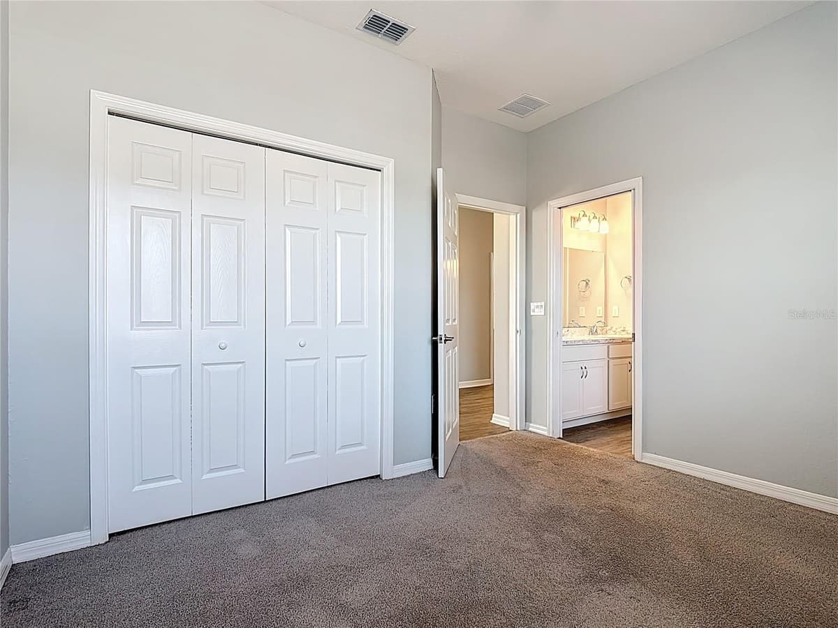 840 SYDNEY STREET — photo 30 of 52