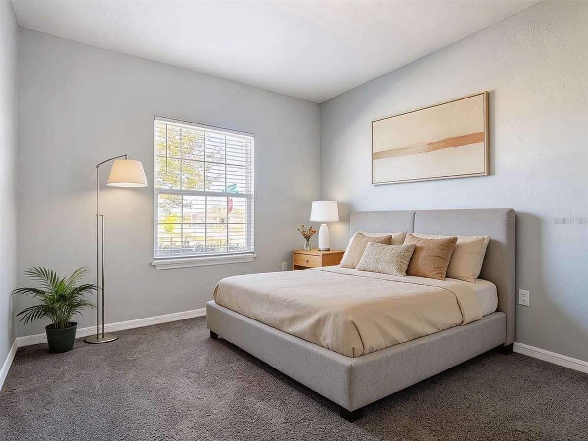 840 SYDNEY STREET — photo 12 of 52