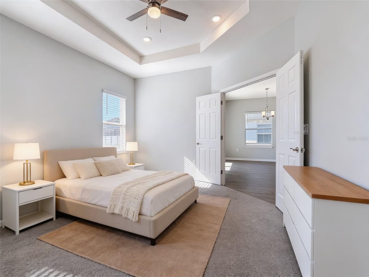 840 SYDNEY STREET — photo 14 of 52