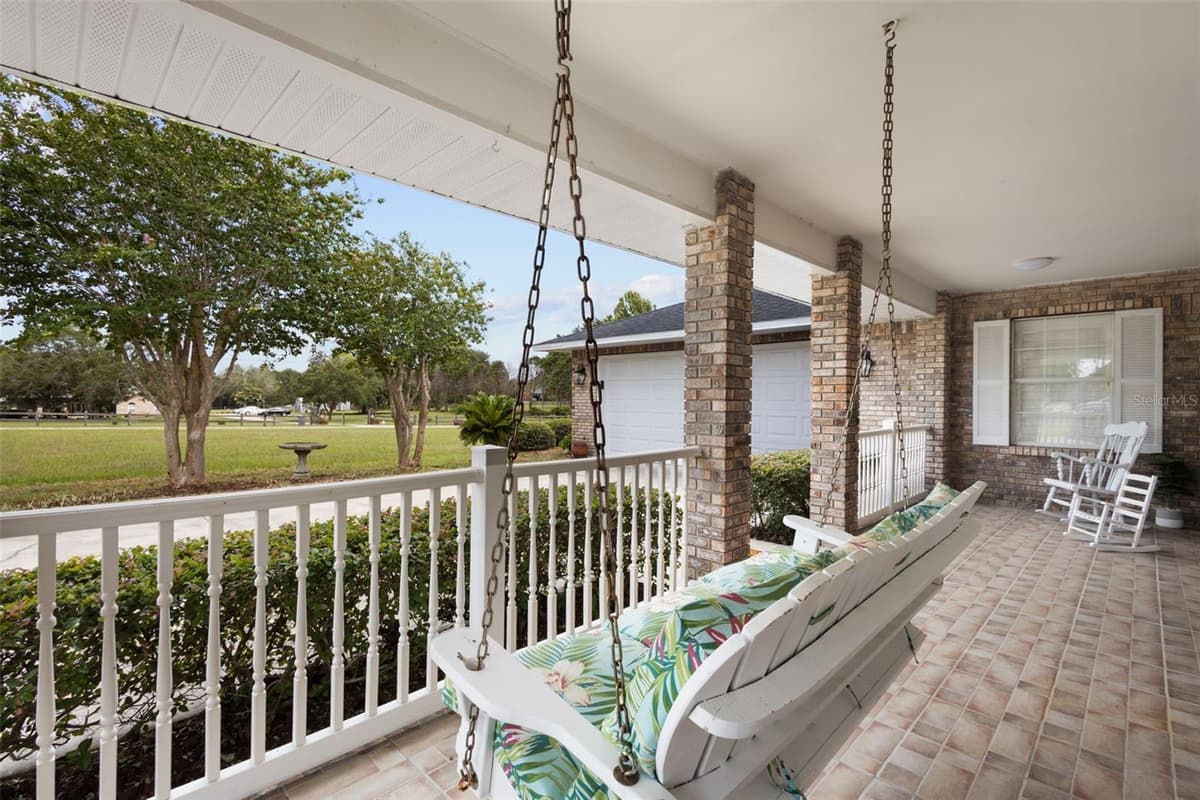 8140 MEADOWLARK CT — photo 3 of 59