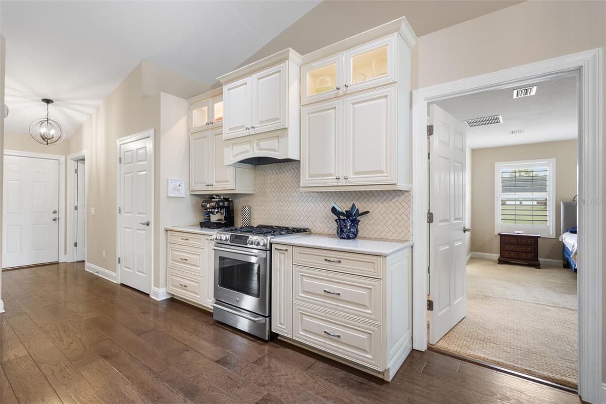 8140 MEADOWLARK CT — photo 30 of 59