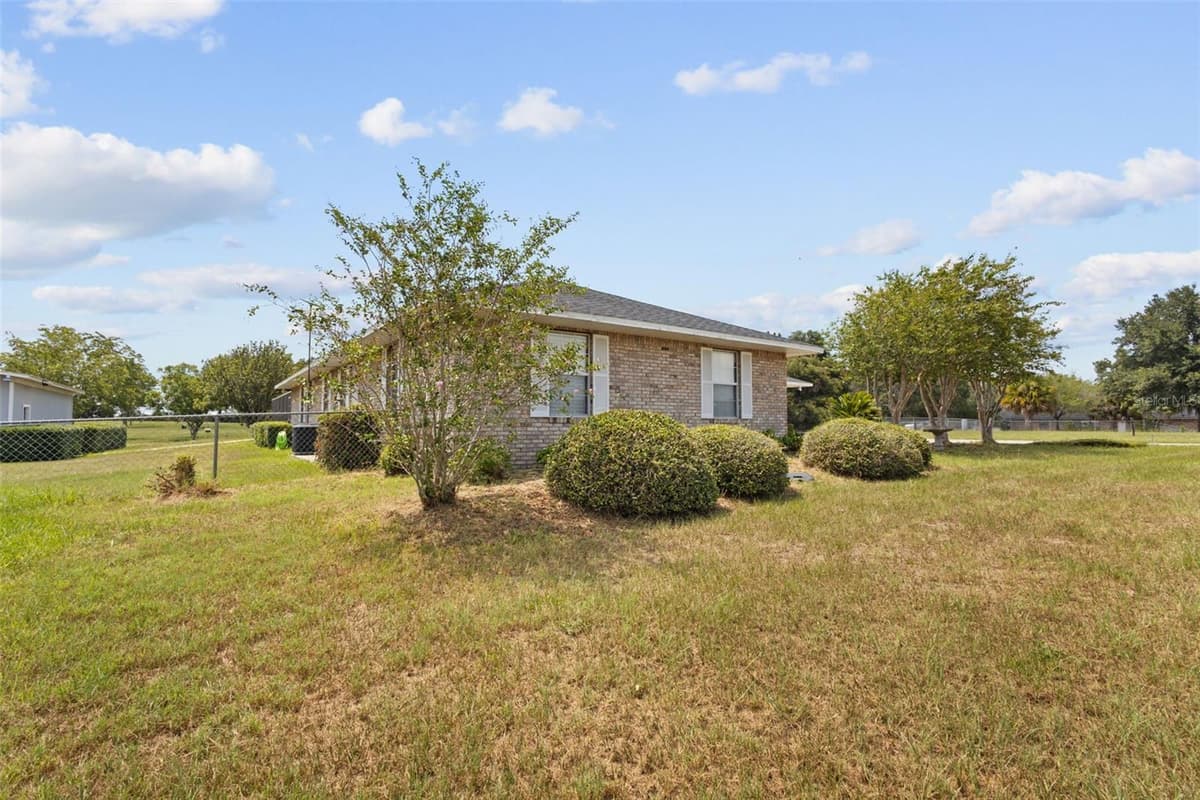 8140 MEADOWLARK CT — photo 47 of 59