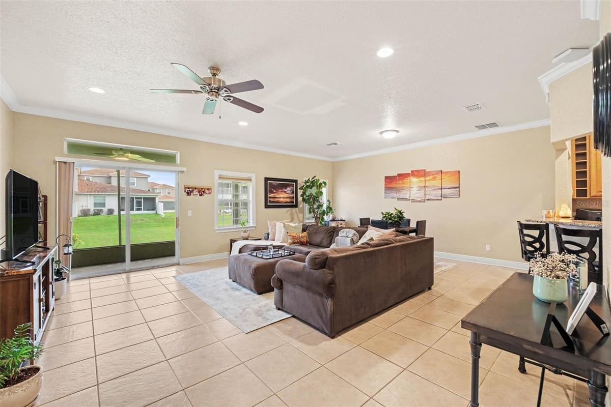 1800 KOLE PLACE — photo 4 of 44