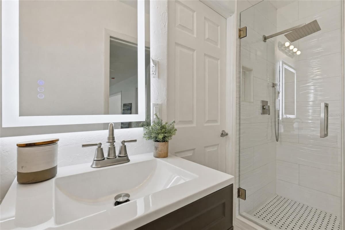 412 SHADE DRIVE — photo 18 of 30
