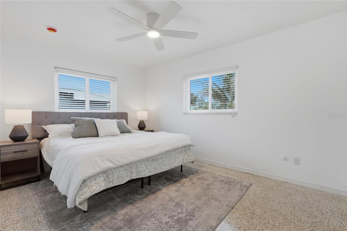 412 SHADE DRIVE — photo 13 of 30