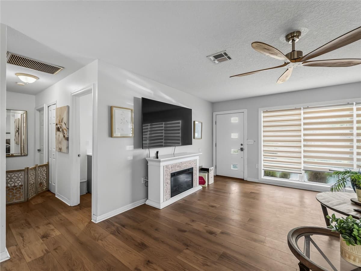 2915 WEBBER STREET — photo 21 of 29