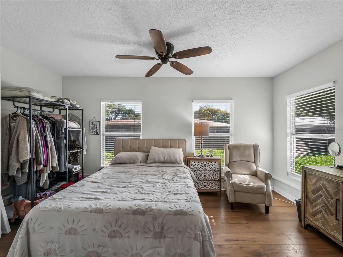 2915 WEBBER STREET — photo 22 of 29