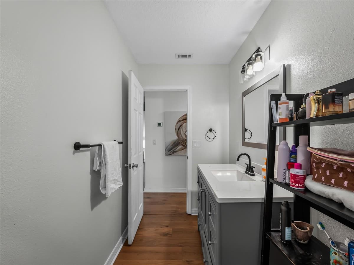 2915 WEBBER STREET — photo 16 of 29