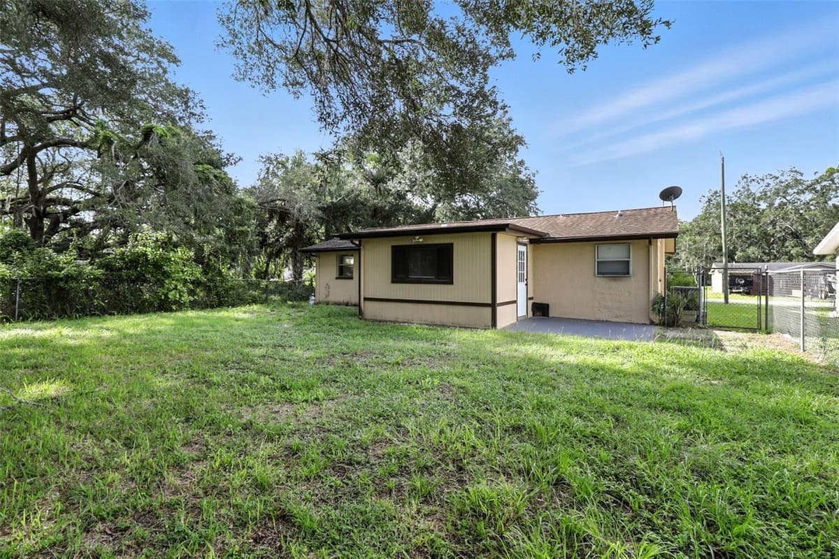 8035 GULF WAY — photo 22 of 24