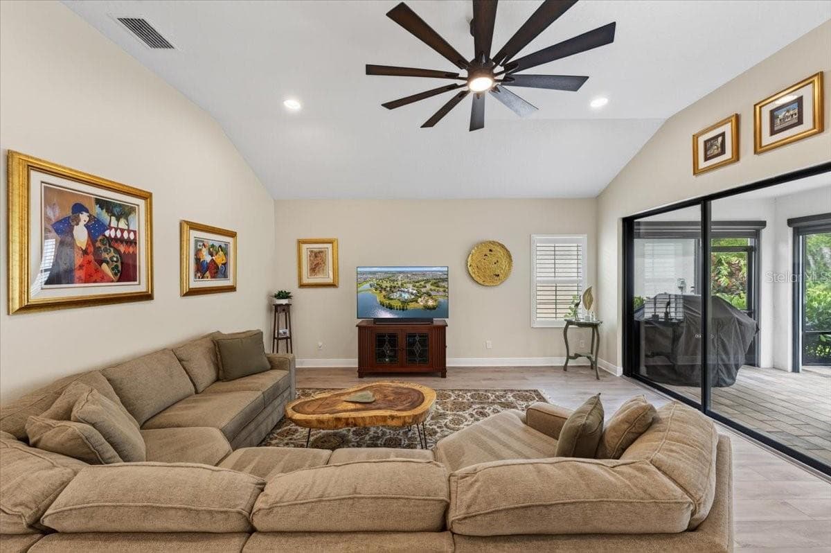 9145 WARM SPRINGS CIRCLE — photo 10 of 65