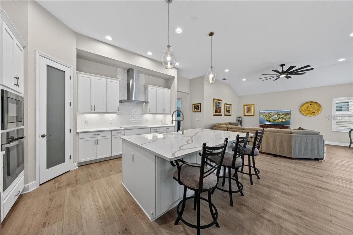 9145 WARM SPRINGS CIRCLE — photo 15 of 65