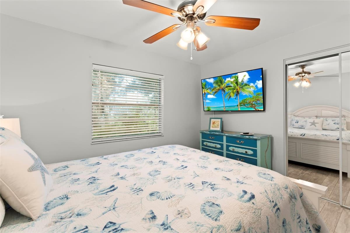 328 PERSHING STREET — photo 28 of 54