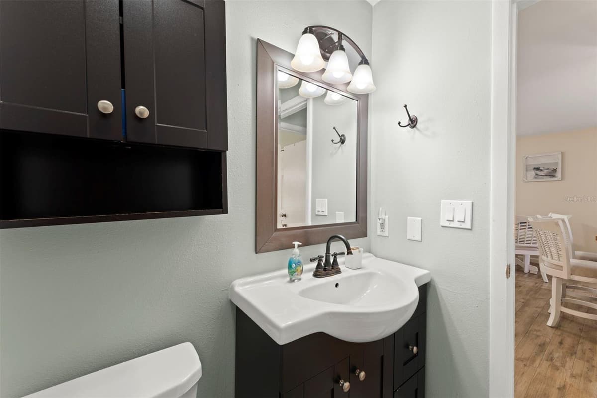 328 PERSHING STREET — photo 43 of 54