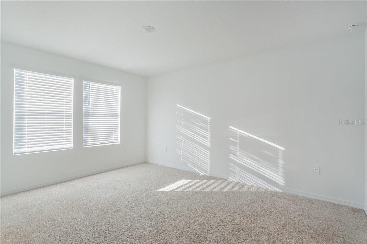 254 AMBER WAY — photo 40 of 55