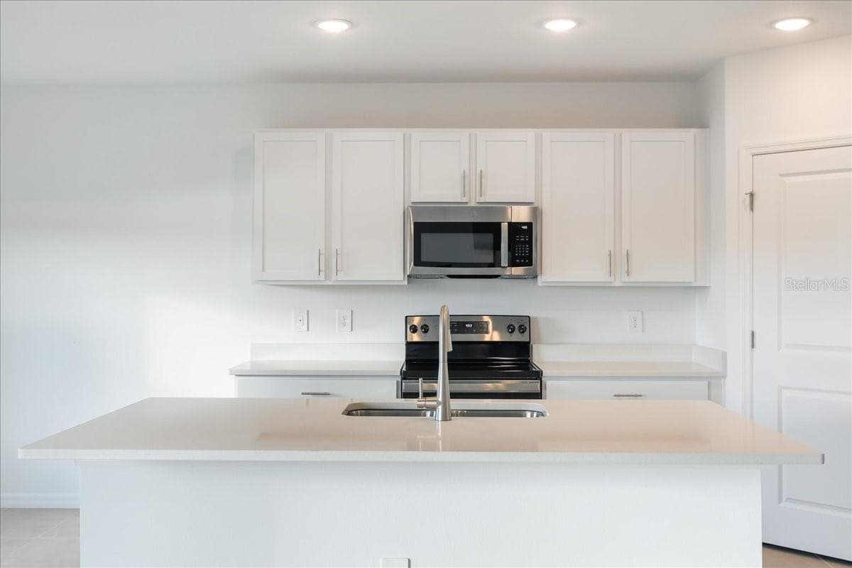 254 AMBER WAY — photo 47 of 55