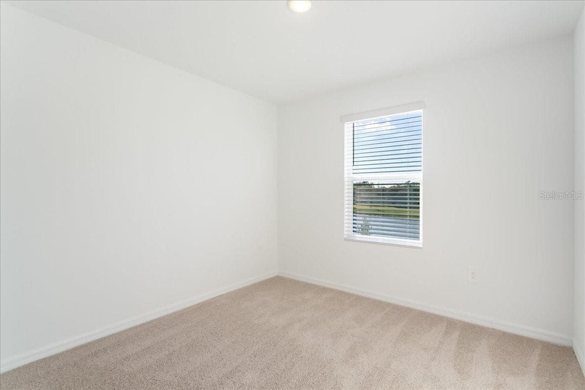 254 AMBER WAY — photo 32 of 55