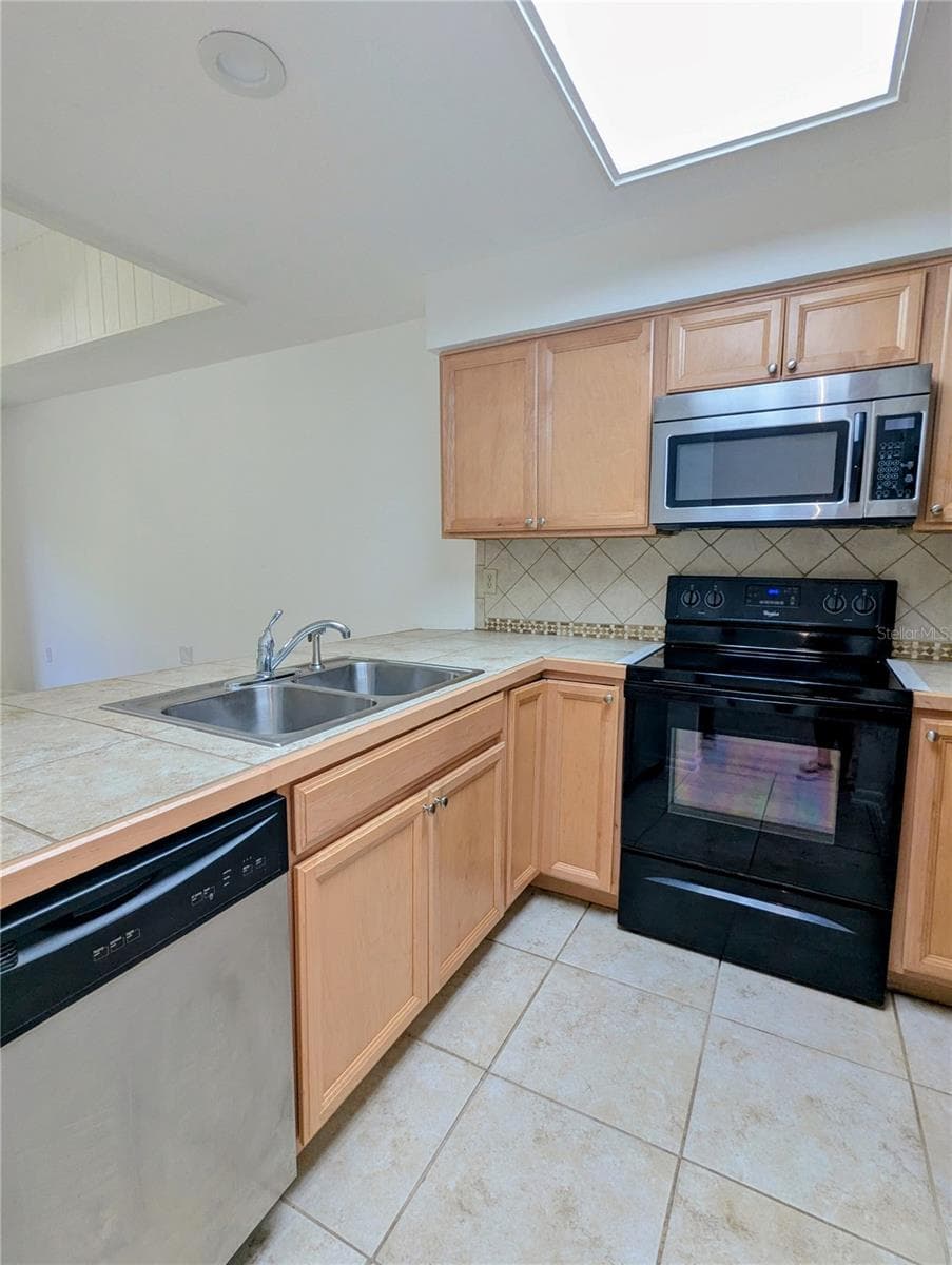 6125 TOPHER TRAIL — photo 4 of 17