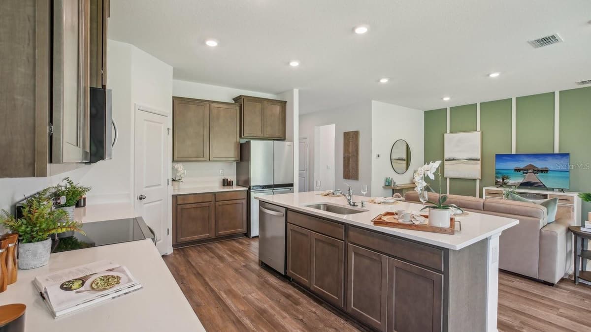 36237 HILLRIDGE TRAIL — photo 16 of 34