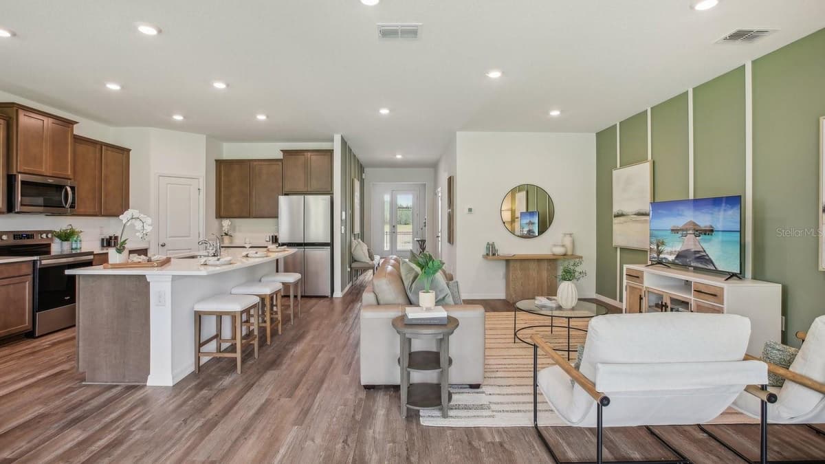 36237 HILLRIDGE TRAIL — photo 7 of 34