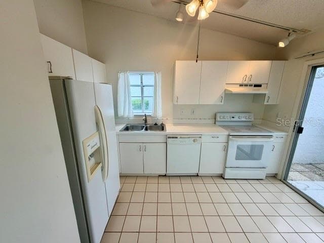 950 WATERSIDE LANE — photo 8 of 69