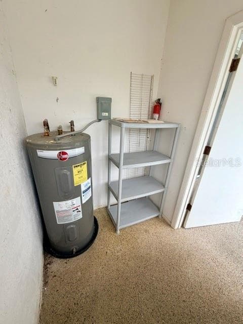 950 WATERSIDE LANE — photo 39 of 69