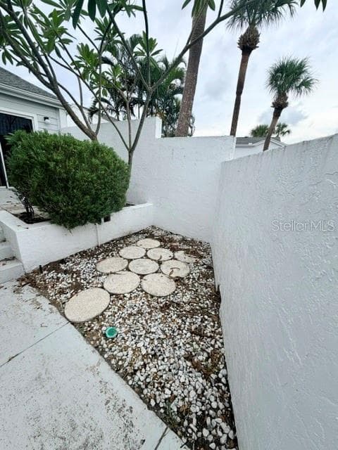 950 WATERSIDE LANE — photo 4 of 69