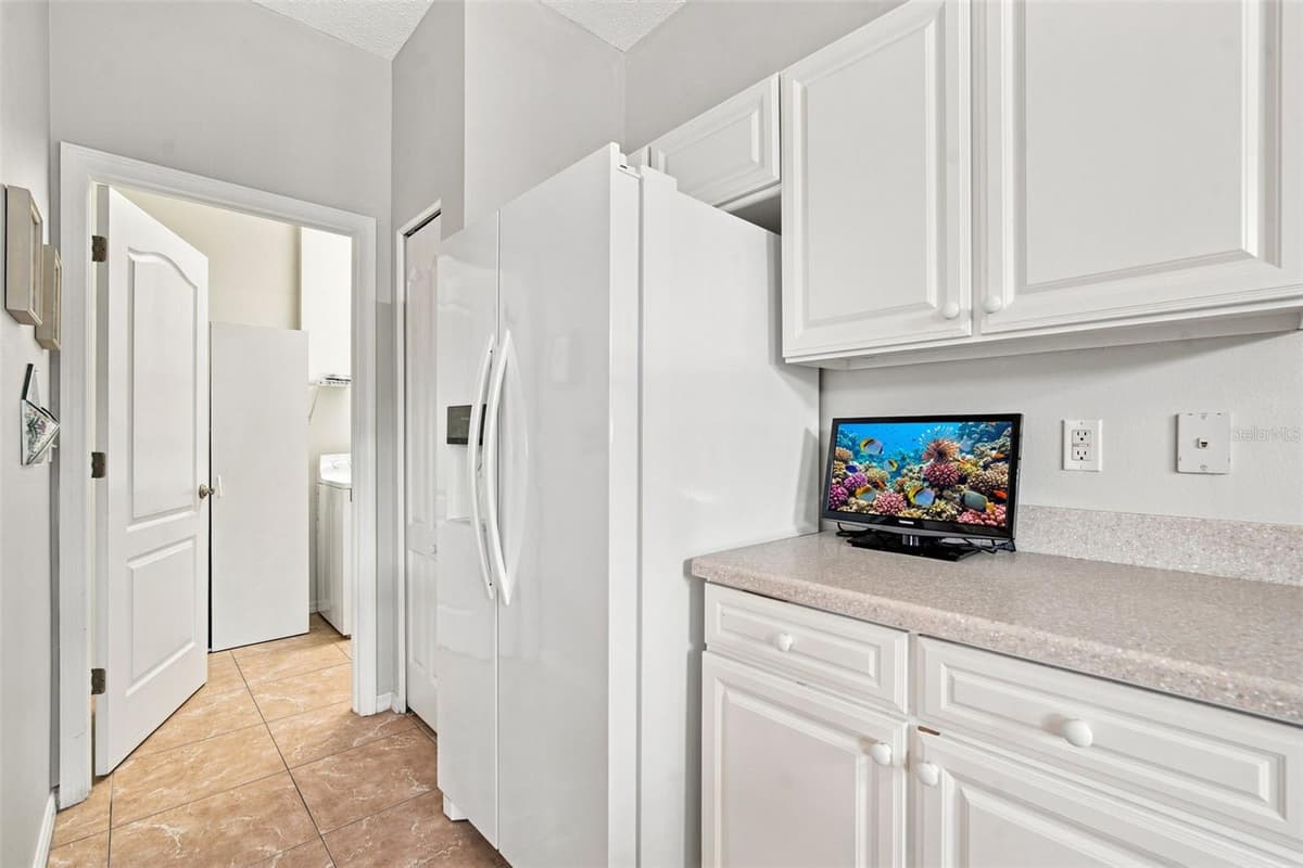 2102 ACADIA GREENS DRIVE — photo 28 of 45