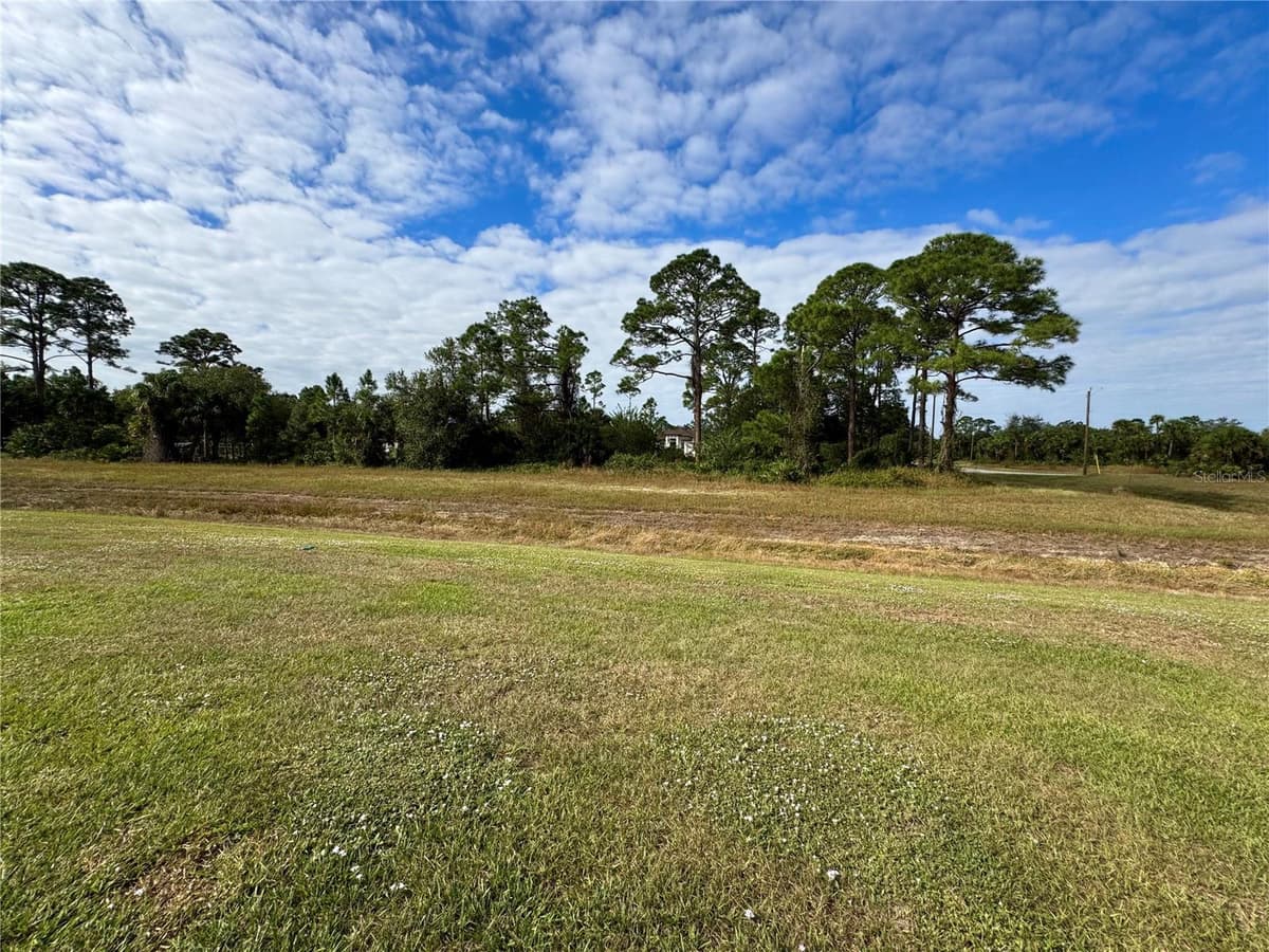 5029 HUMMINGBIRD DRIVE — photo 14 of 15
