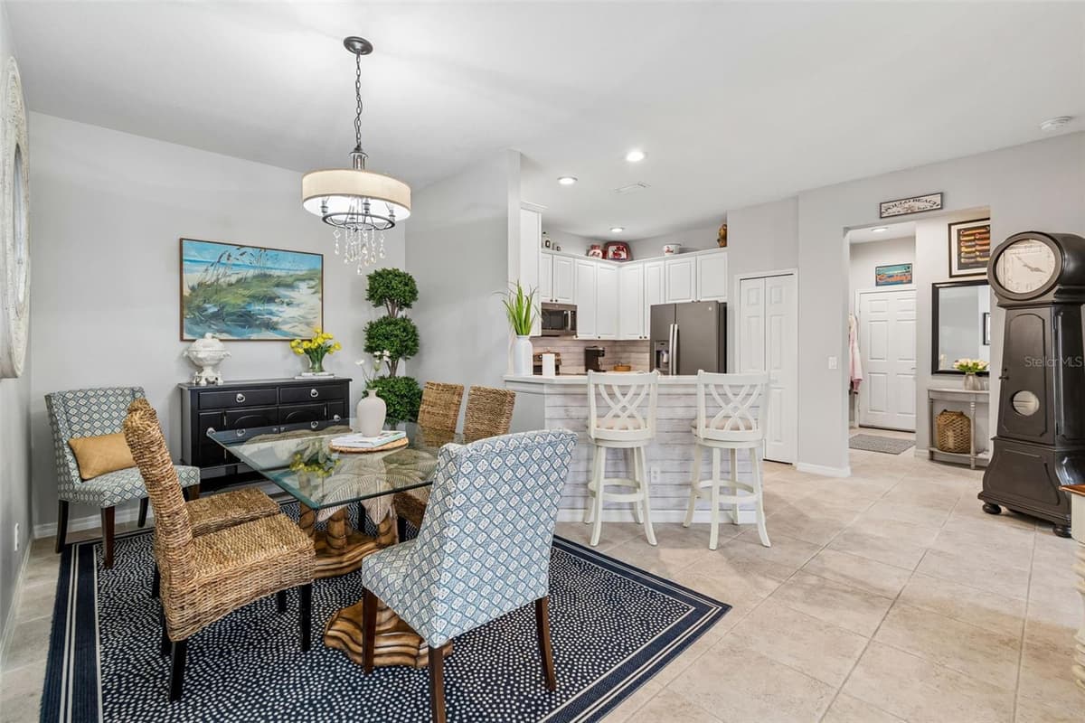 161 SHELL FALLS DRIVE — photo 11 of 51
