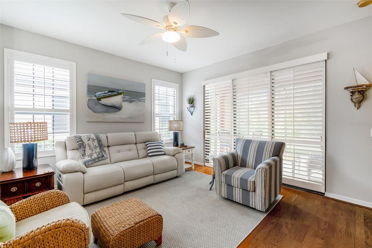 161 SHELL FALLS DRIVE — photo 14 of 51