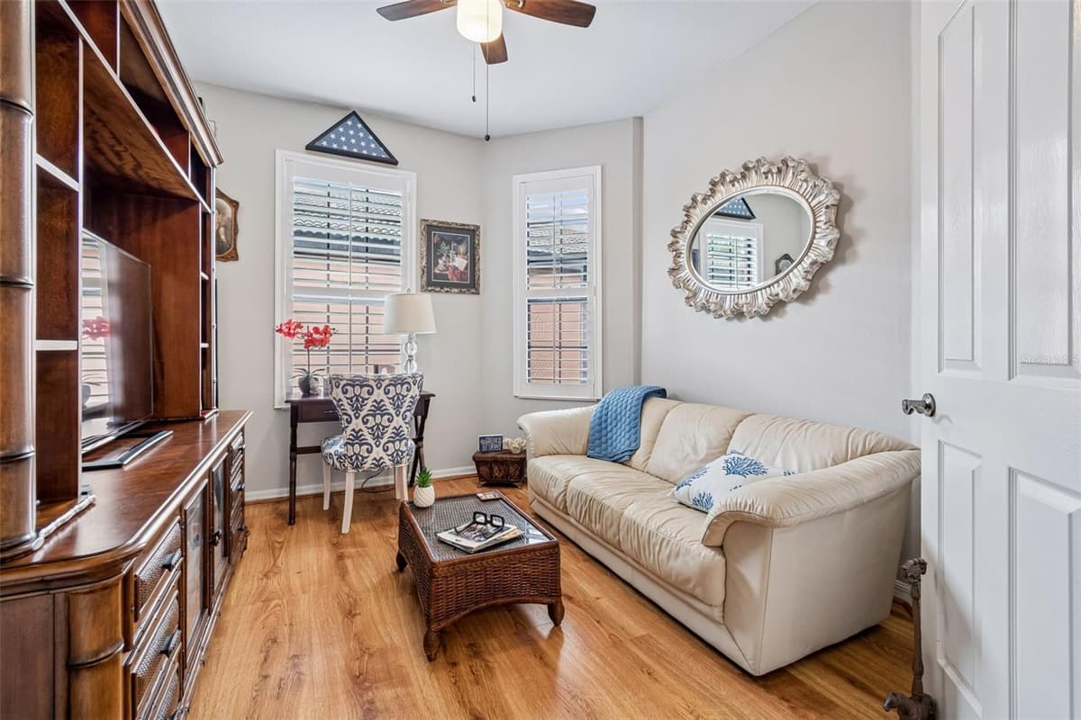 161 SHELL FALLS DRIVE — photo 16 of 51