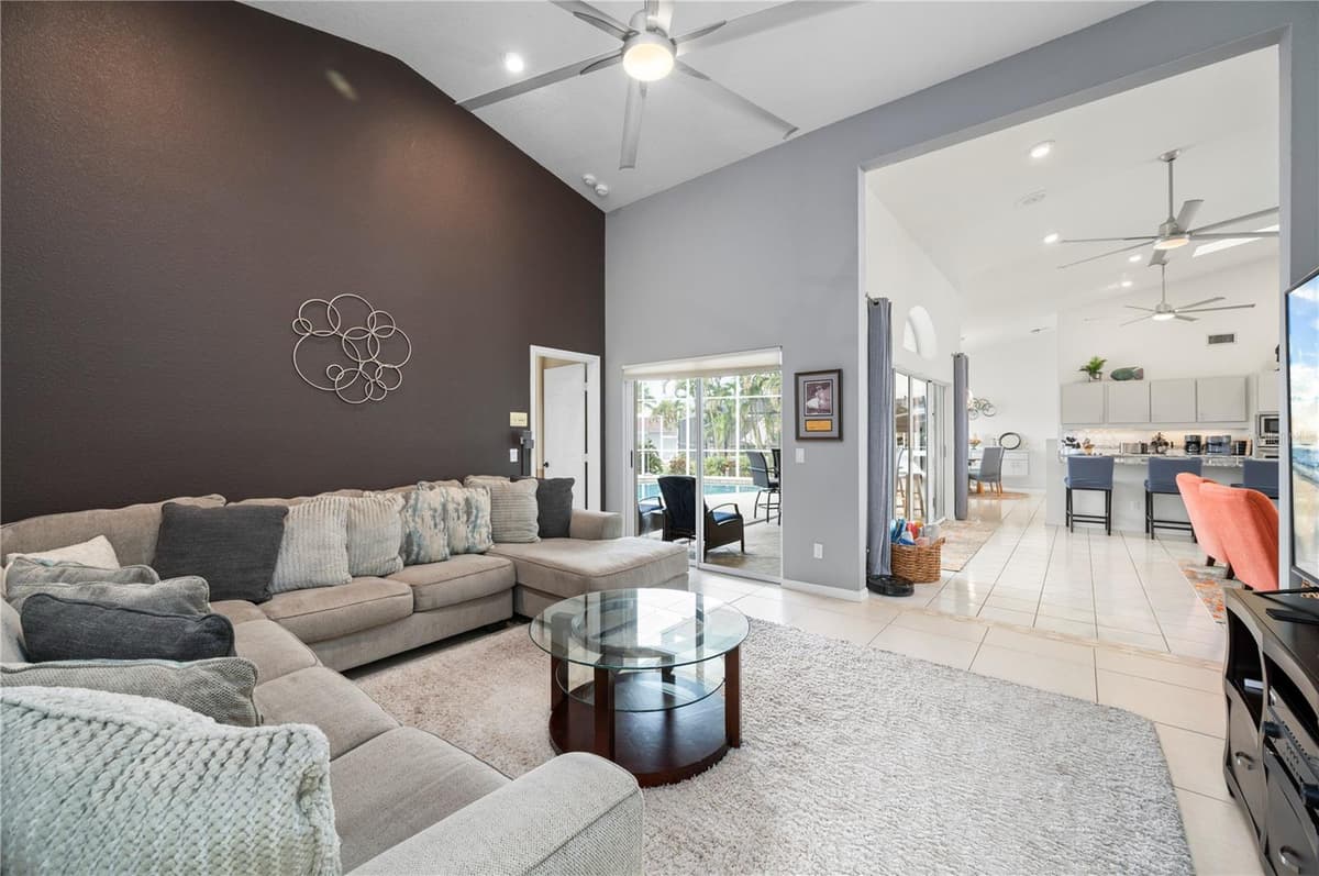 265 BELVEDERE COURT — photo 23 of 63