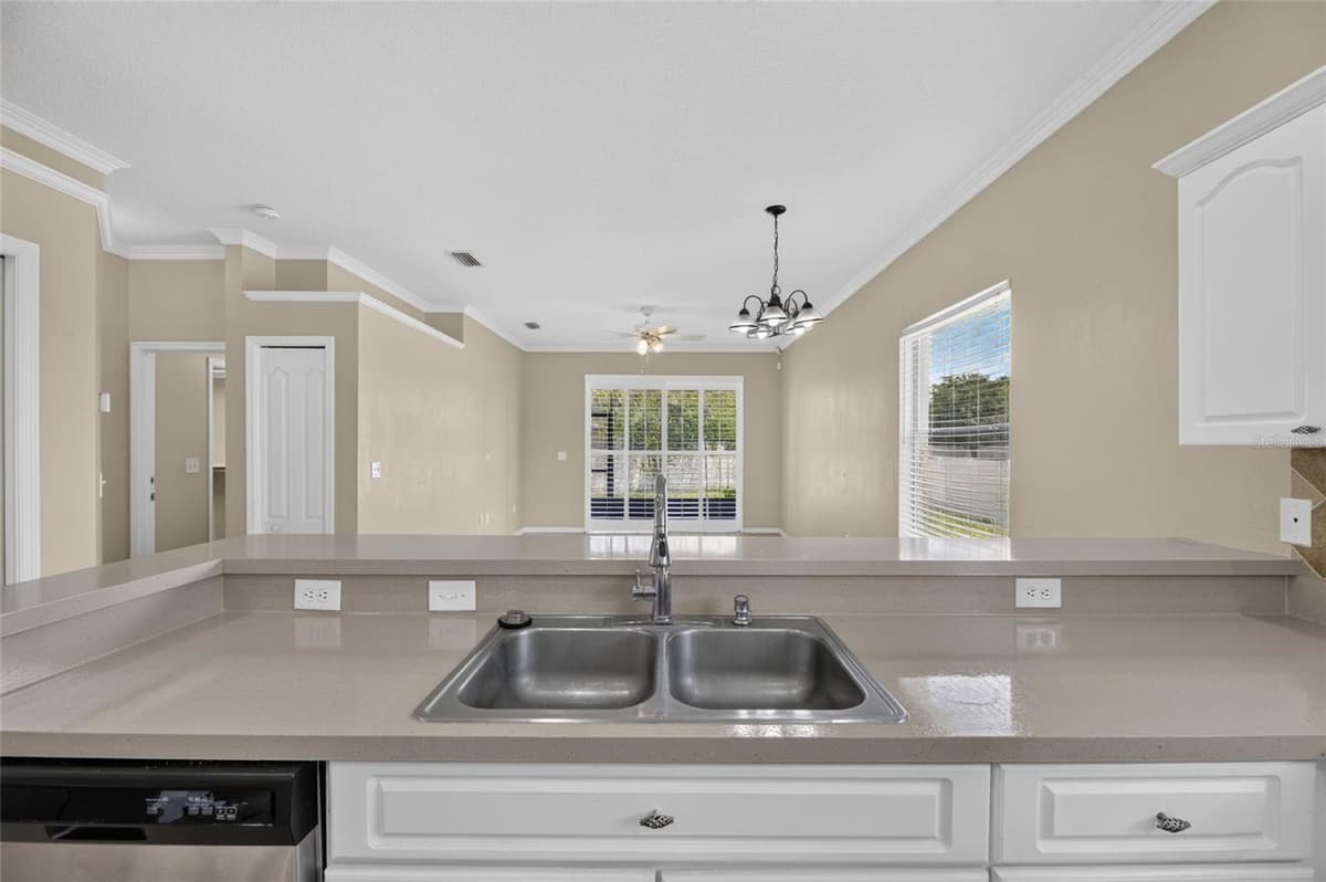 24519 BREEZY OAK COURT — photo 23 of 63