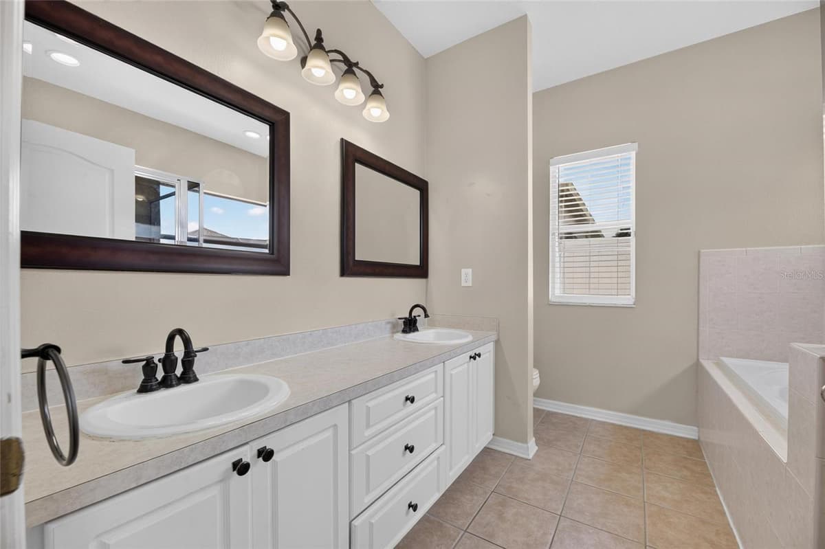 24519 BREEZY OAK COURT — photo 39 of 63