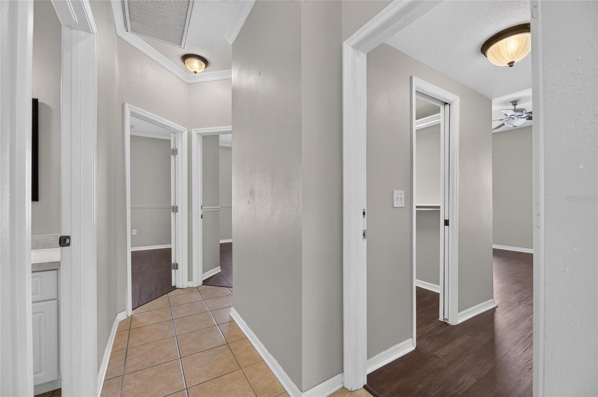 24519 BREEZY OAK COURT — photo 33 of 63