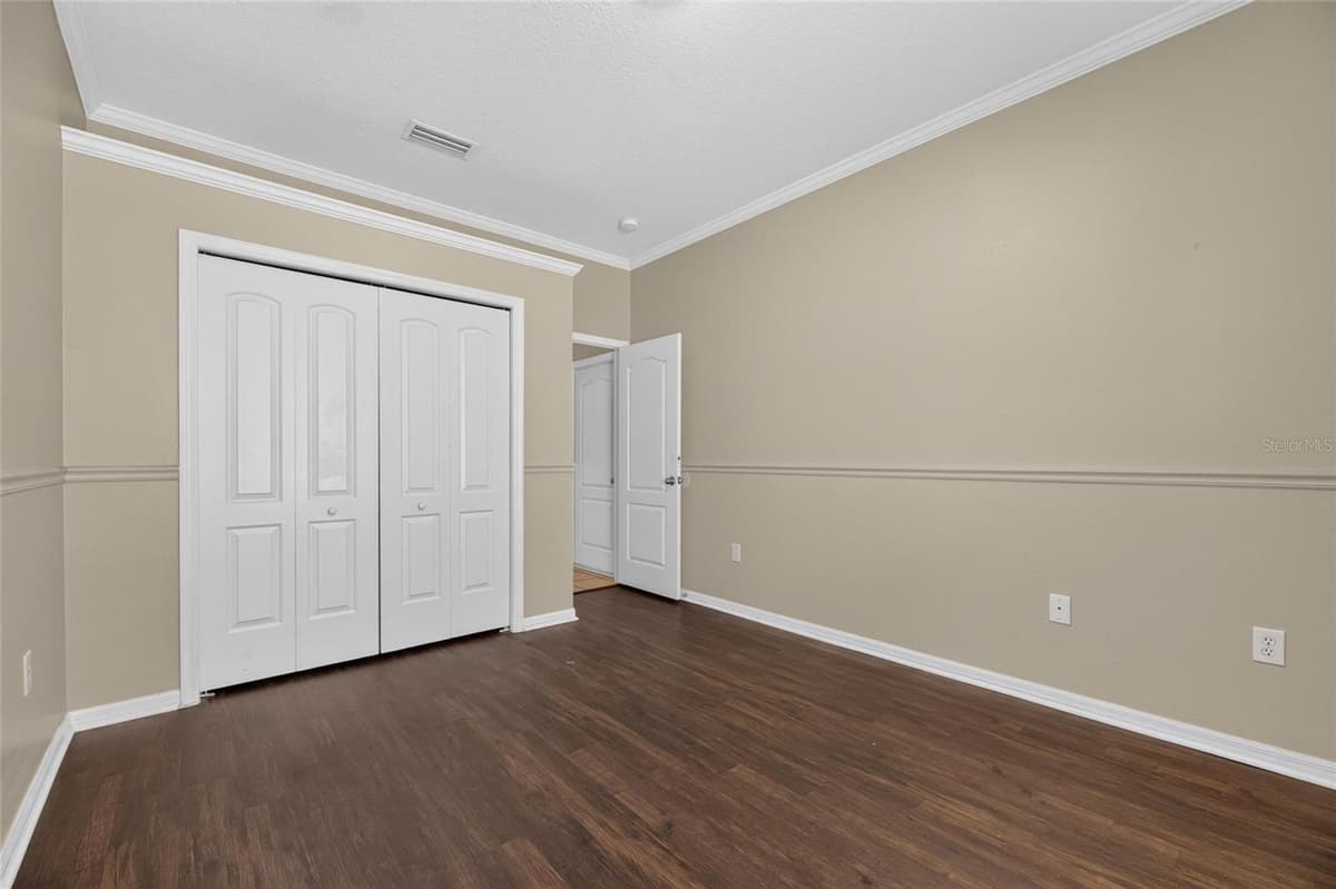 24519 BREEZY OAK COURT — photo 15 of 63