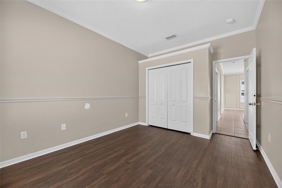 24519 BREEZY OAK COURT — photo 14 of 63