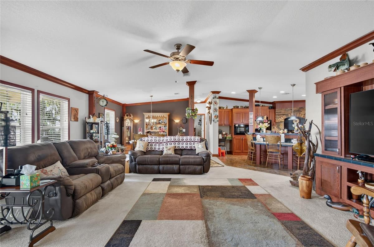 9065 LAKEVIEW COURT — photo 76 of 99