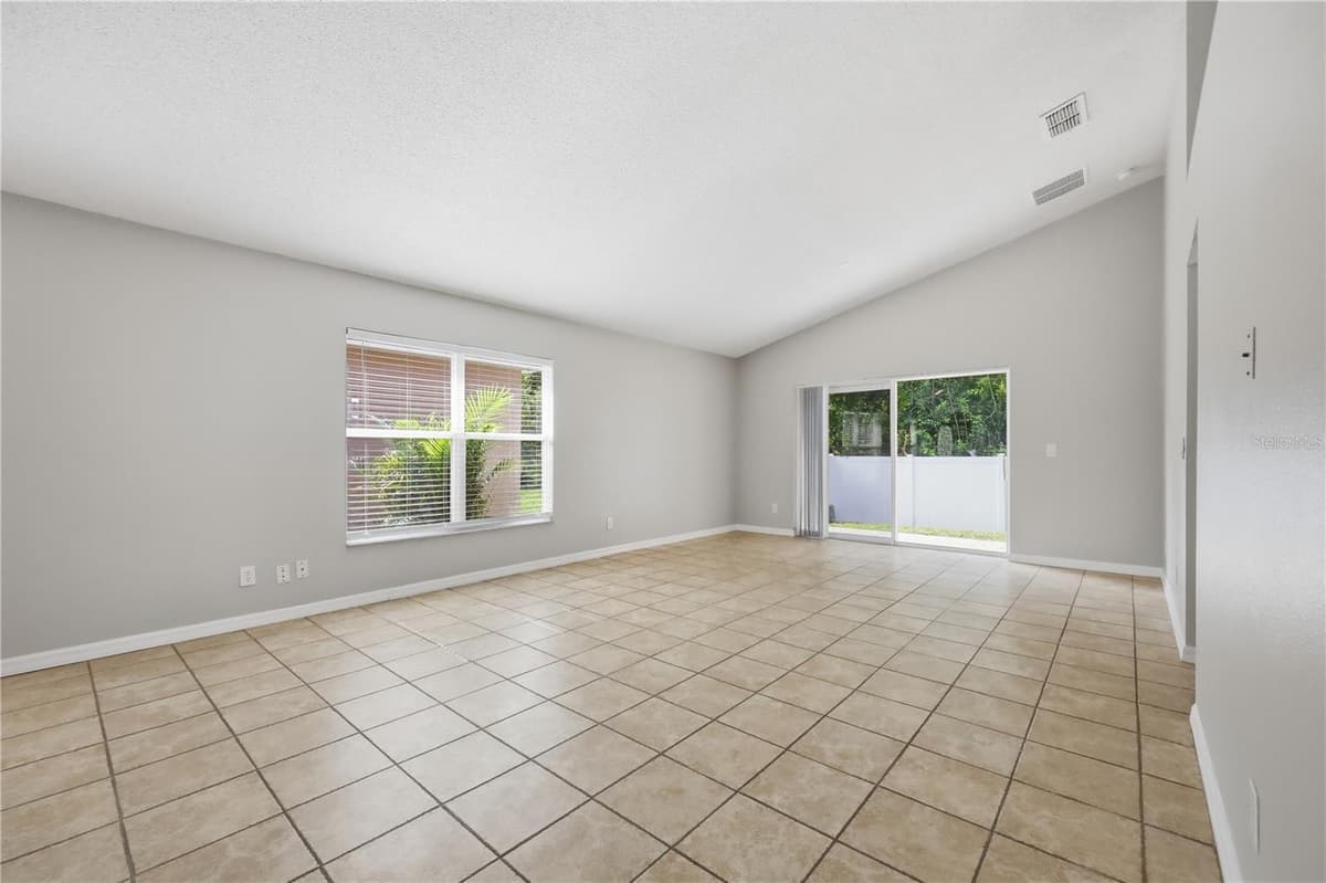 2350 TOPAZ TRAIL — photo 9 of 45