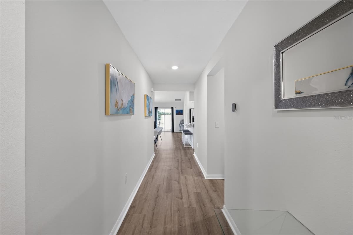 9181 OSCRAFT DRIVE — photo 28 of 32