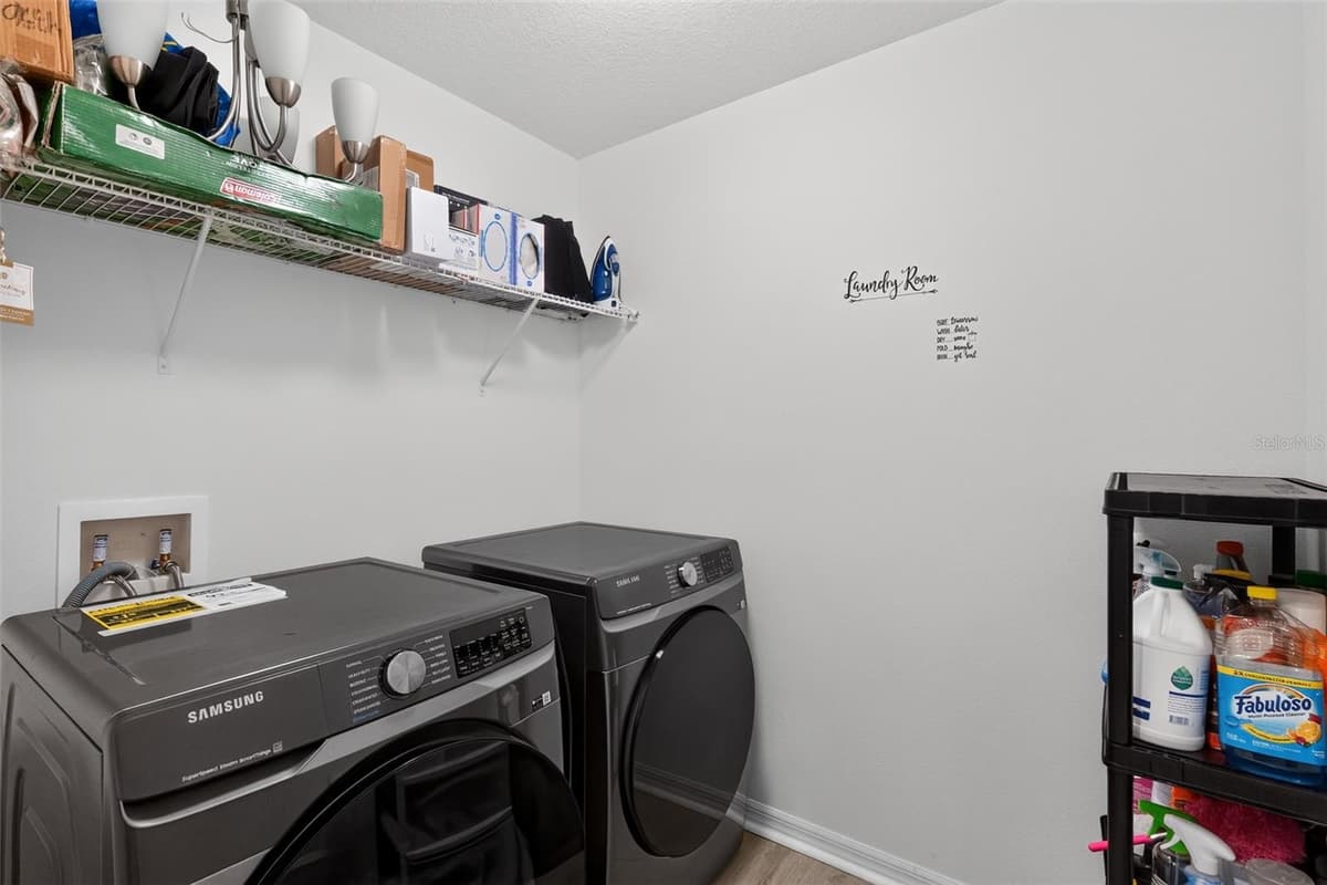 9181 OSCRAFT DRIVE — photo 29 of 32