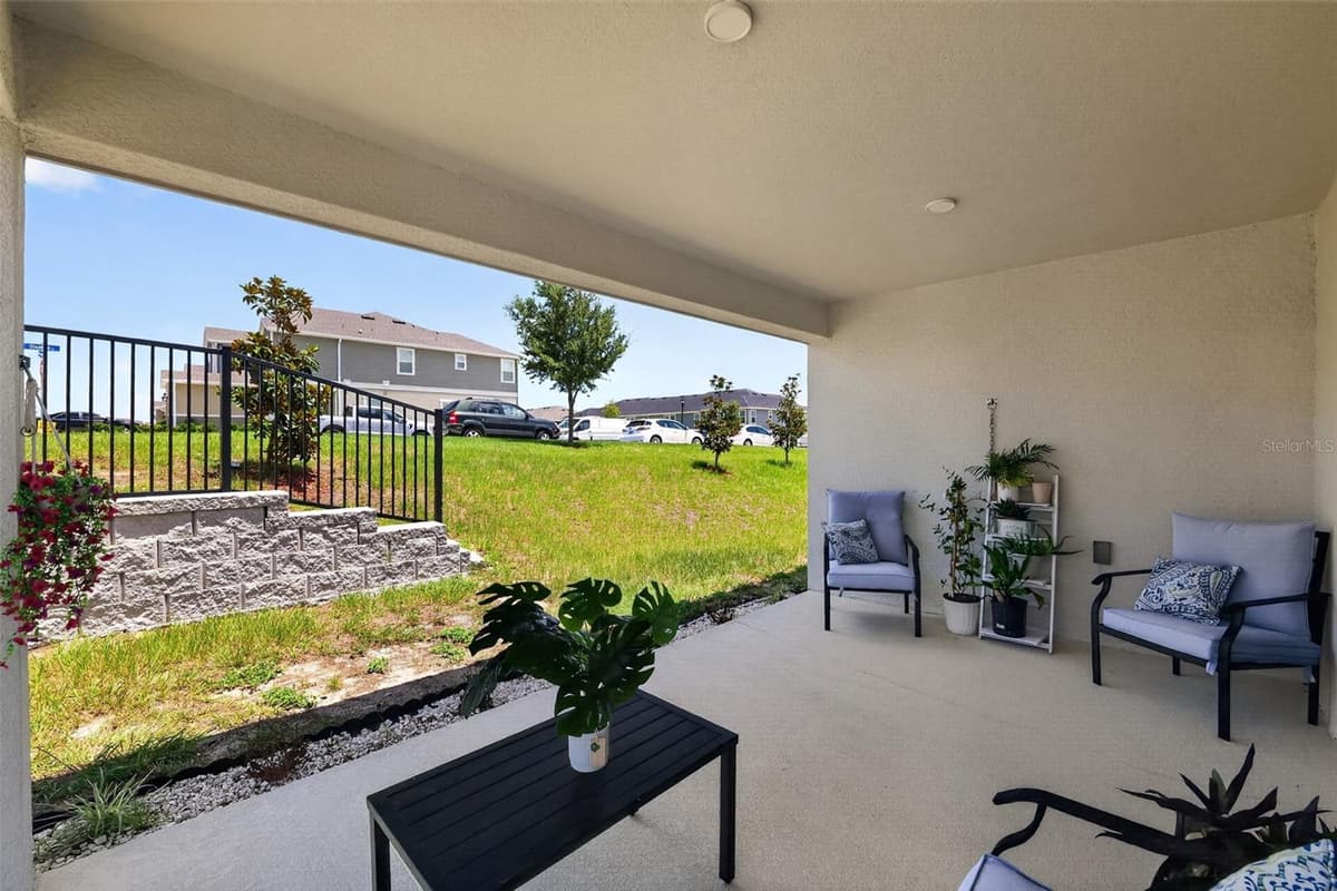 9181 OSCRAFT DRIVE — photo 18 of 32