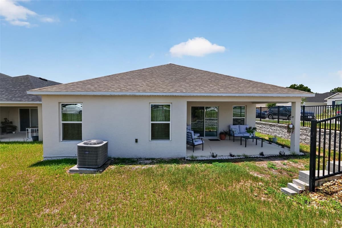 9181 OSCRAFT DRIVE — photo 16 of 32